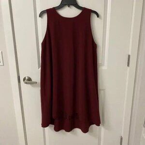BB Dakota Women's Kenna Sleeveless Shift Dress, Maroon. Medium. Casual. Cute.
